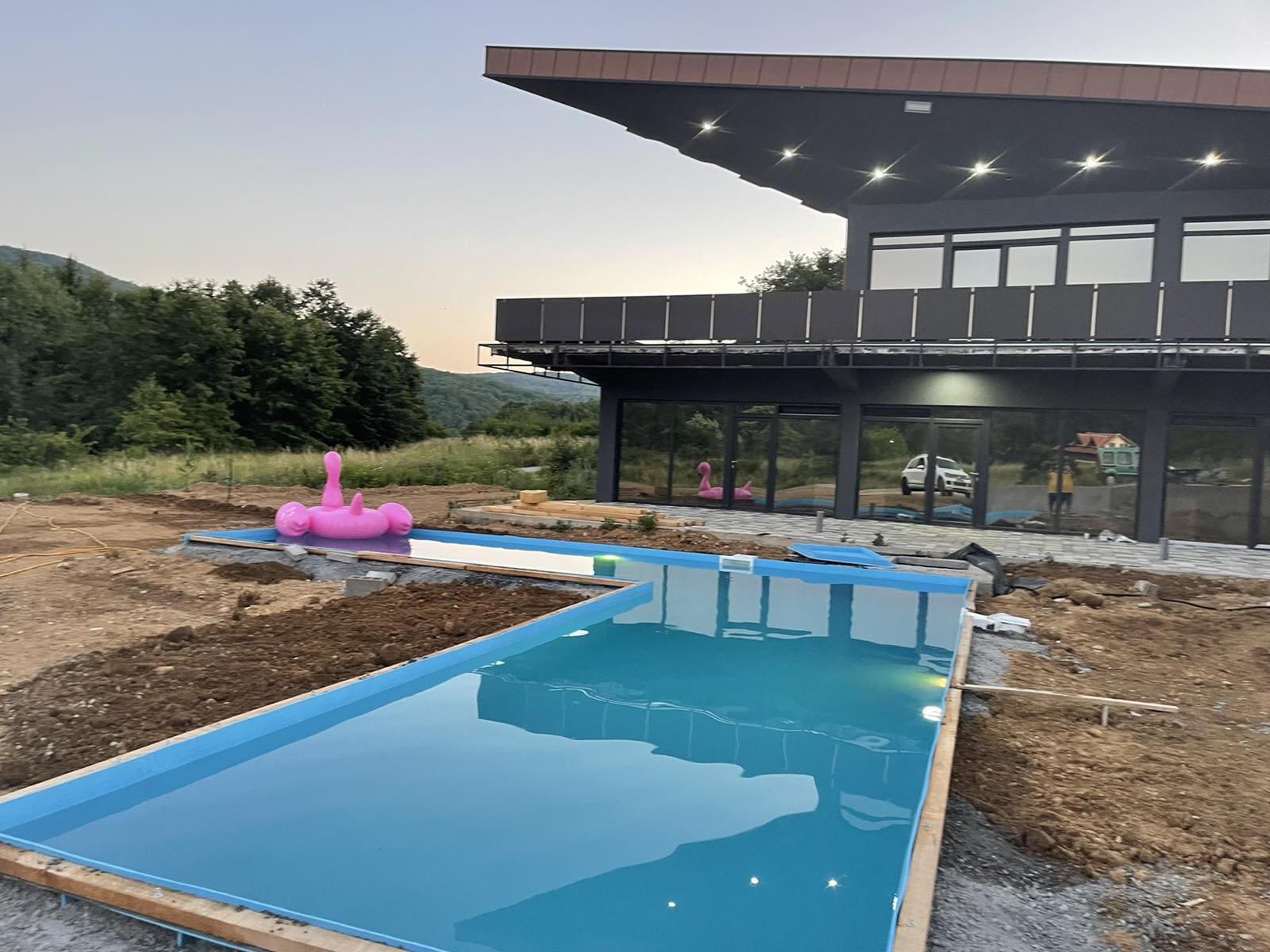 Plastični bazen za dvorište