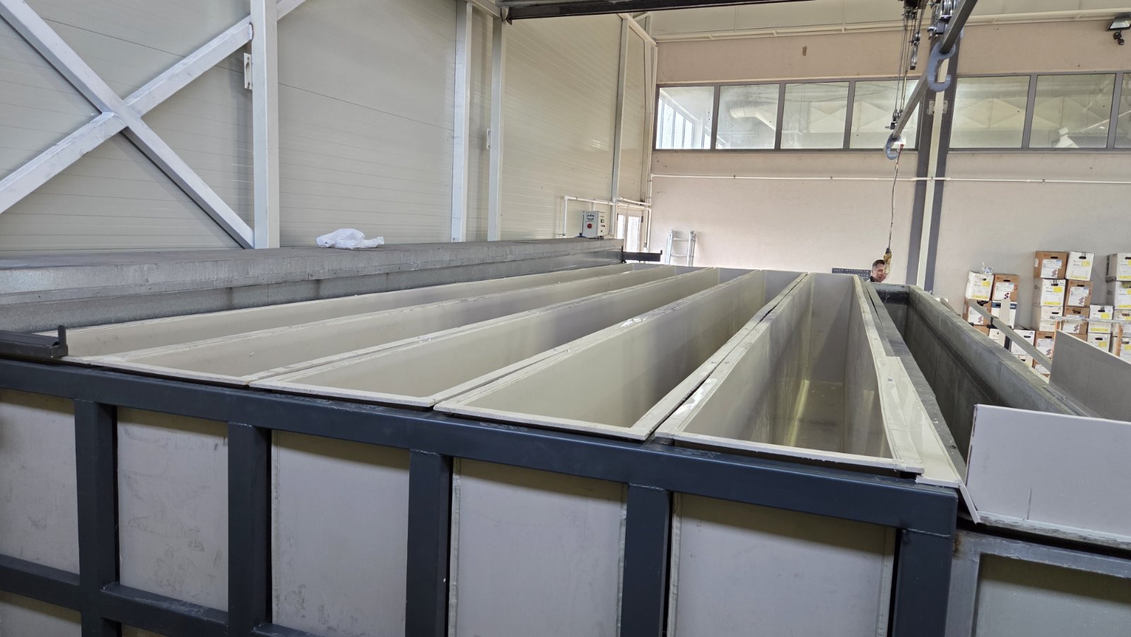 Plastična kada za galvanizaciju metala